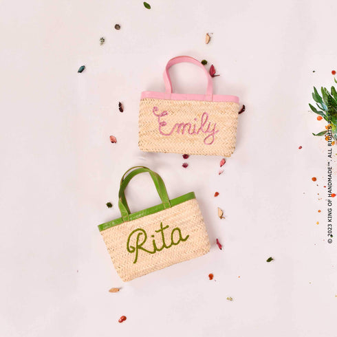 Straw Elegance: Perfect Bridal Gift Handbag!